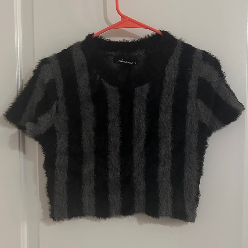 NWT- SUPER SOFT Fuzzy Crop Top
